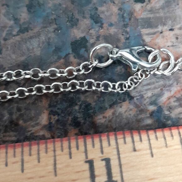 Unisex Silver Scissors on Chain...NEW. - Picture 5 of 5